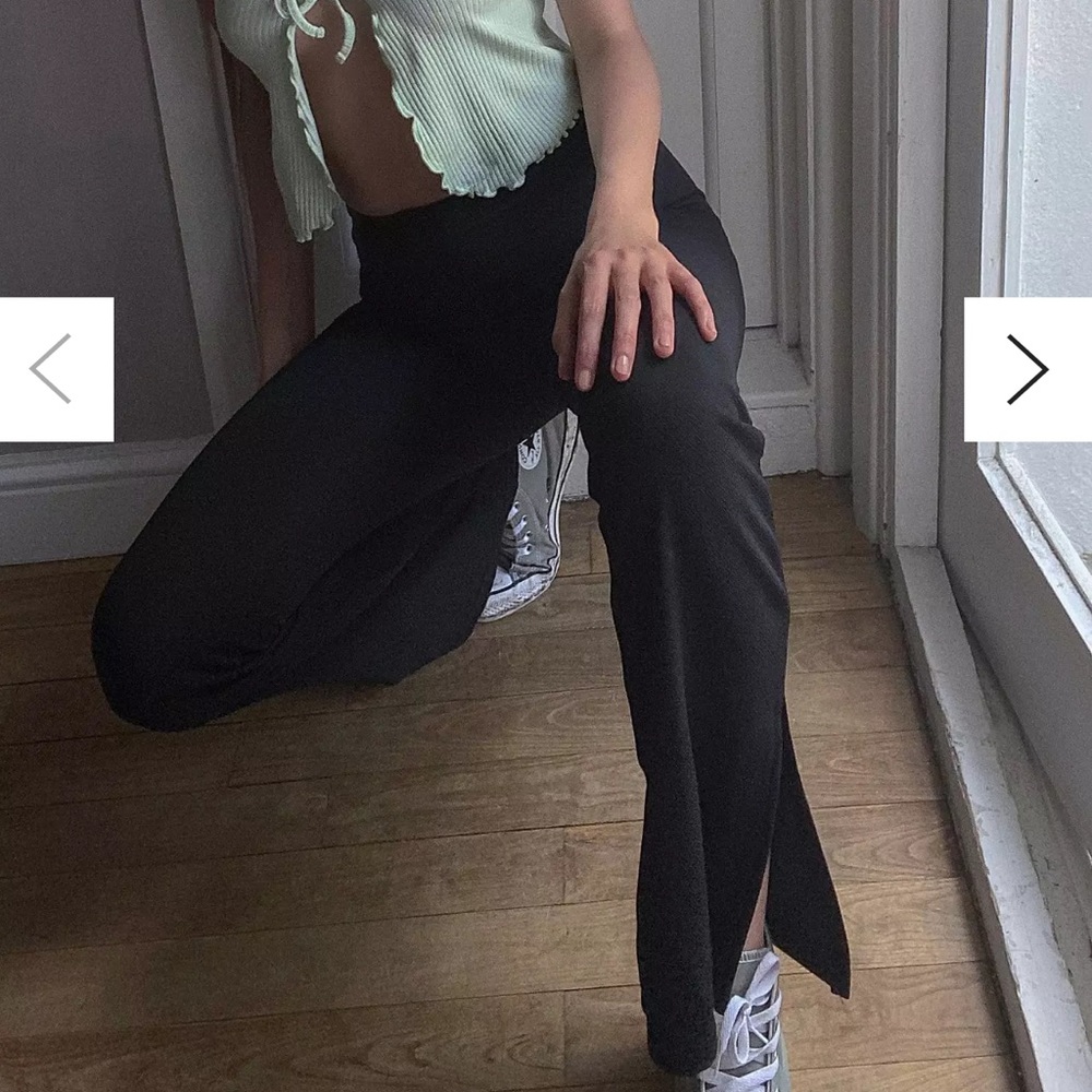 🖤uo split flare pants🖤